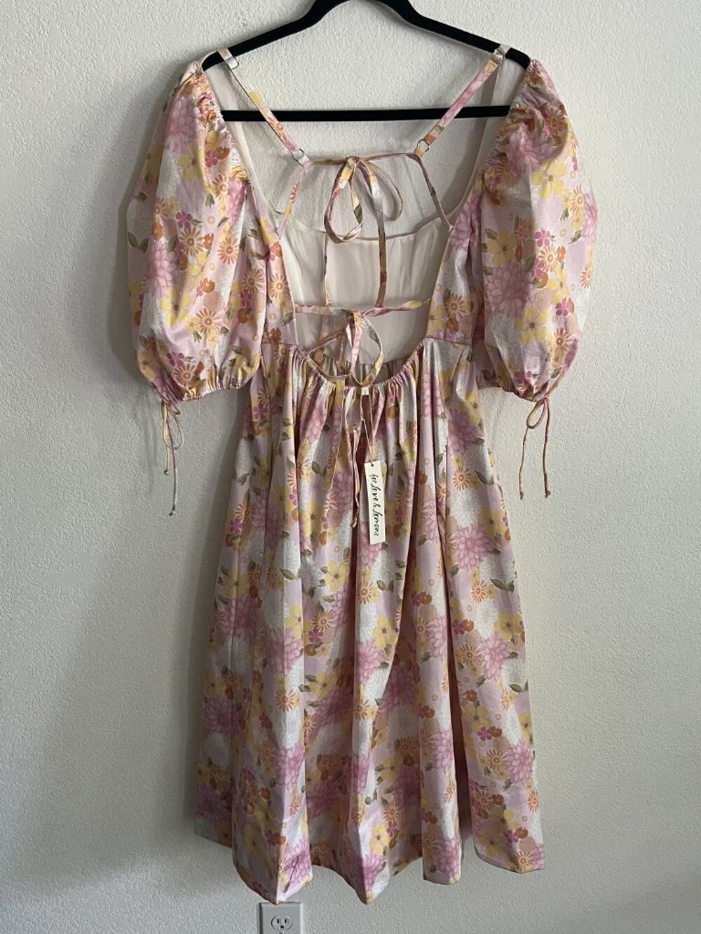For Love and Lemons Floral Open Back Puff Sleeve Midi Carrie Dress NWT - Picture 3 of 7